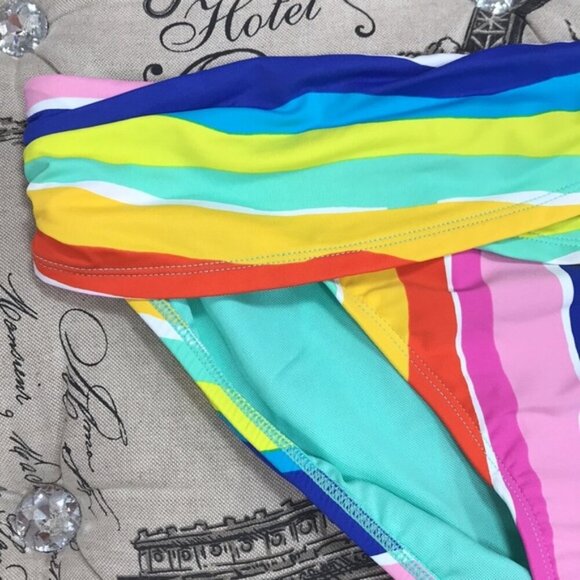 Bleu by Rod Beattie Printed Sarong Hipster Bikini Bottoms - Picture 3 of 5